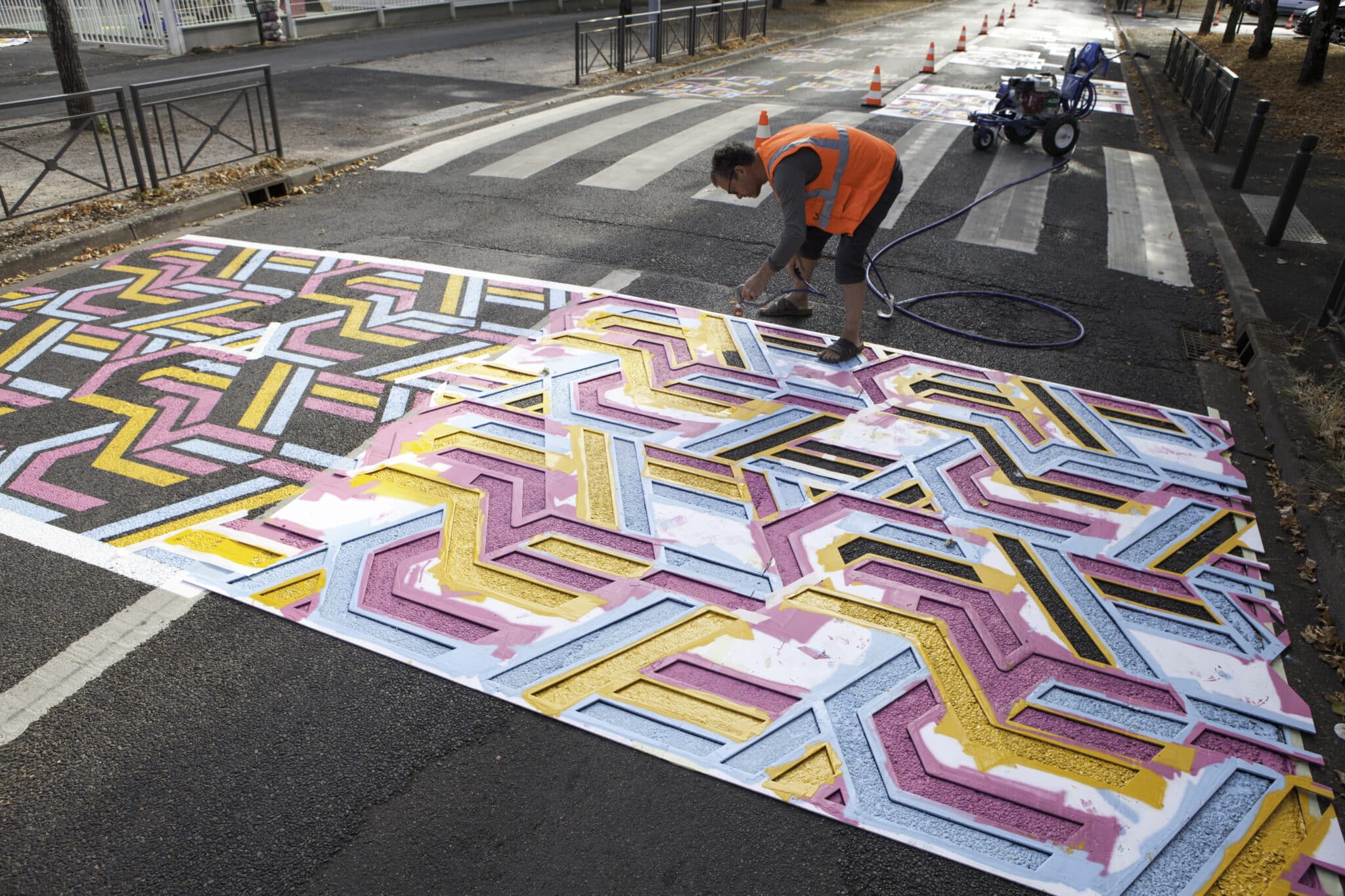 Fresque au sol - design actif par le méningère
